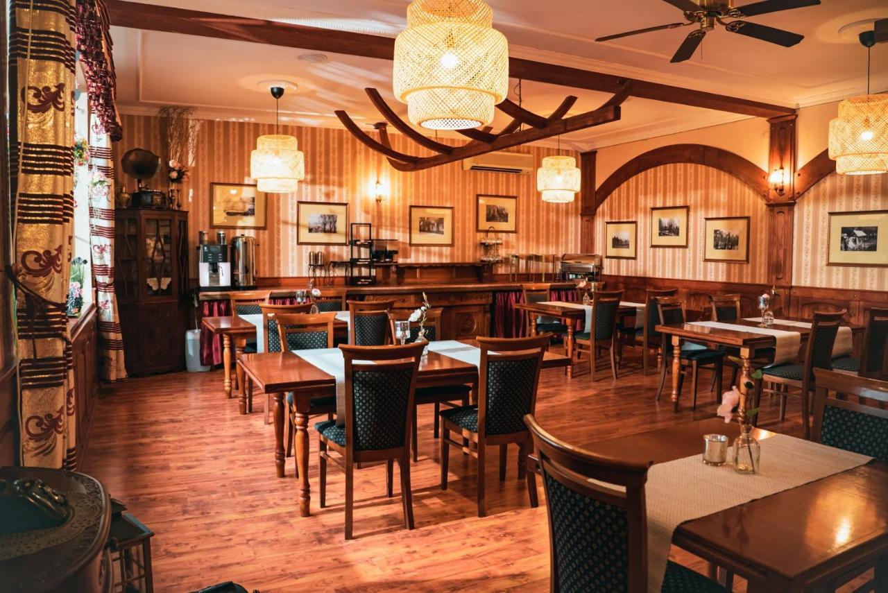 Dwór Ostoia Hotel Rymanów