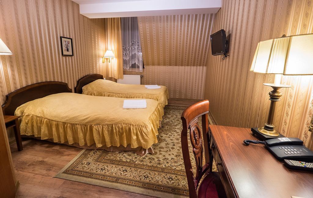 Dwor Ostoia Hotel Rymanów